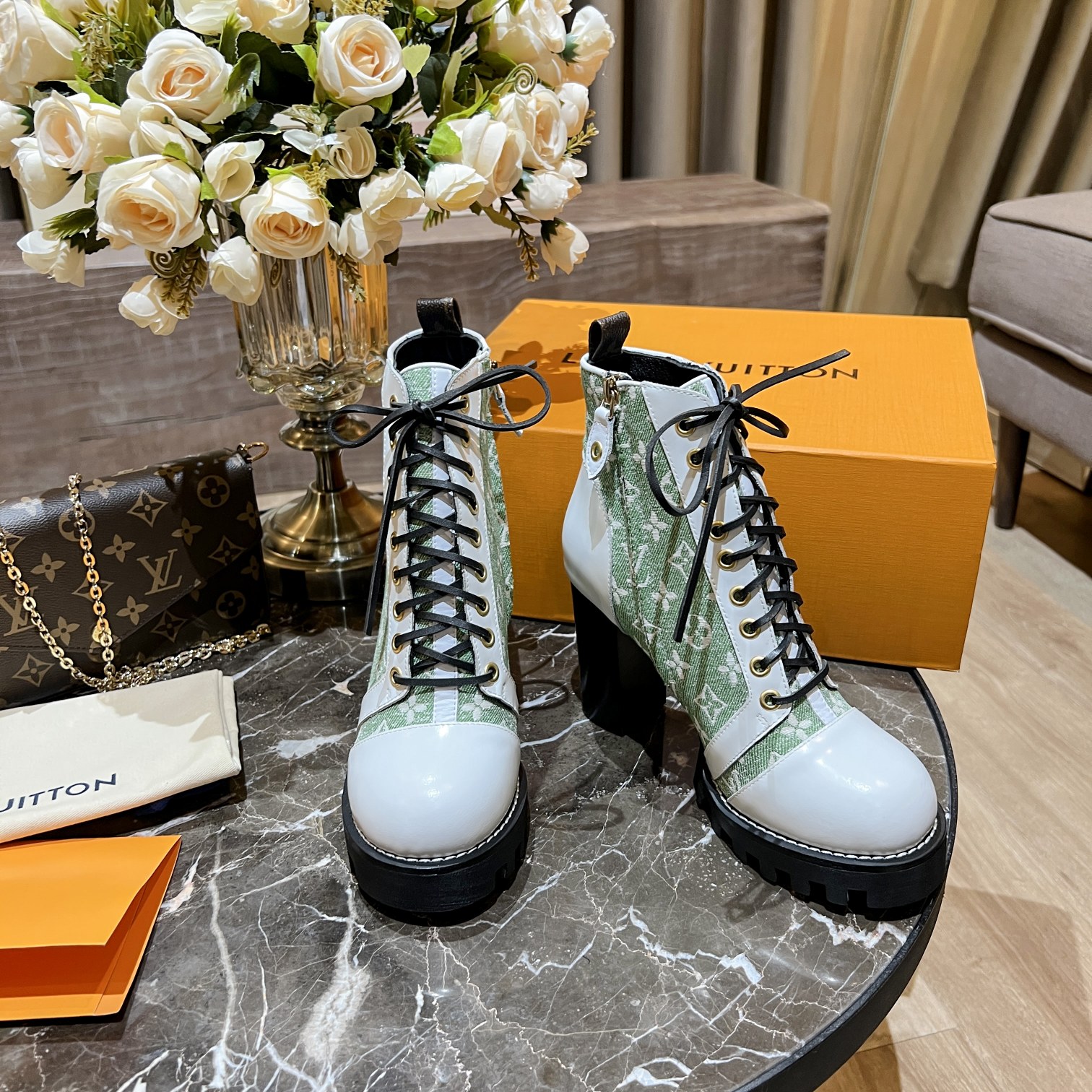 L0vis Vvtt0n Women’s Star Trail Ankle Boots Green For Women LV