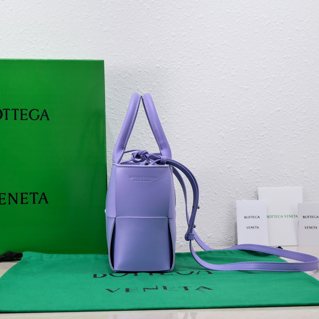 B0tt*ga Ven*ta Mini Arco Tote Bag Blue, For Women, Women’s Bags 9.8in/25cm