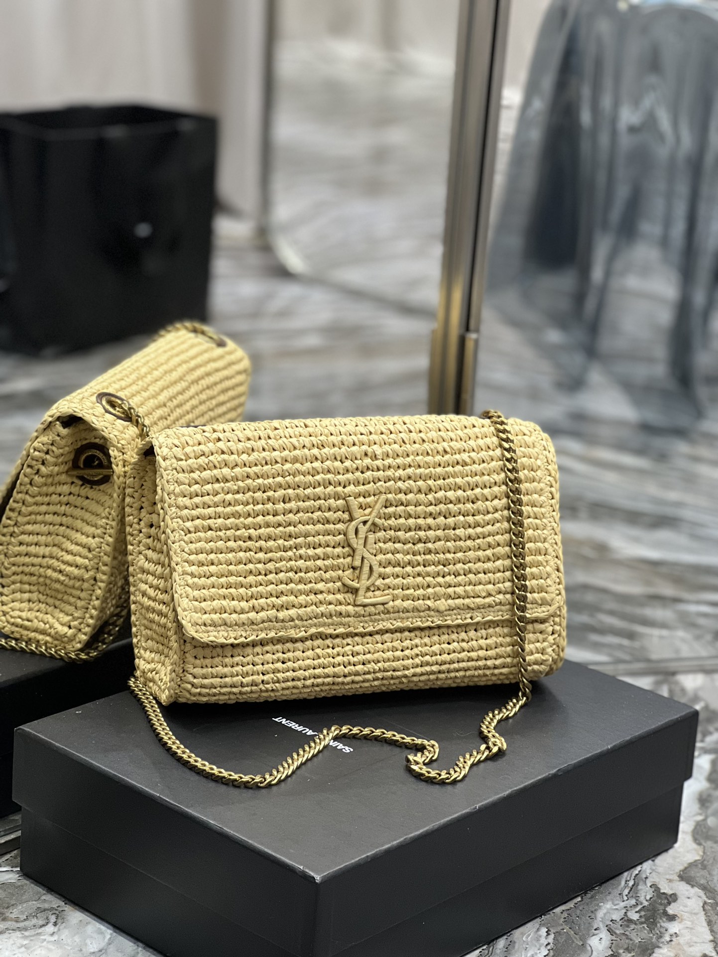 Sa1nt Lau*nt Niki Medium Chain Bag Yellow For Women, Women’s Bags 11in/28cm Y51‎