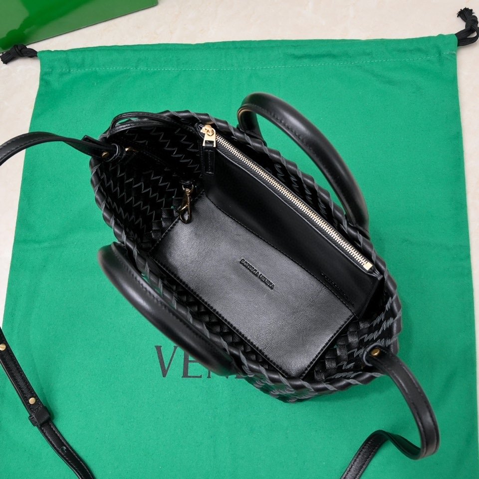 B0tt*ga Ven*ta Mini Cabat Black, For Women, Women’s Bags 7.9in/20cm 709464V1OW18425