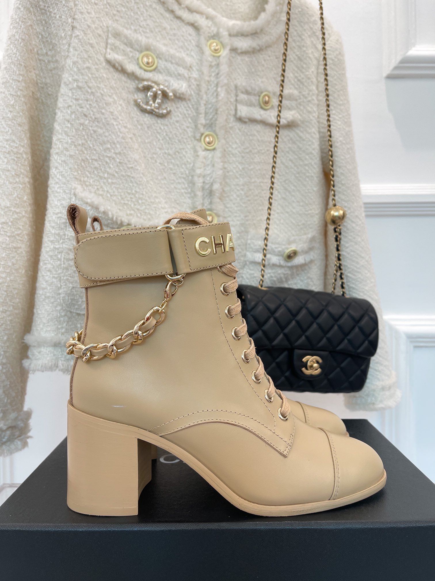 Ch**el Women’s Lace-Up With Chain Beige For Women 3.7in/9.5cm
