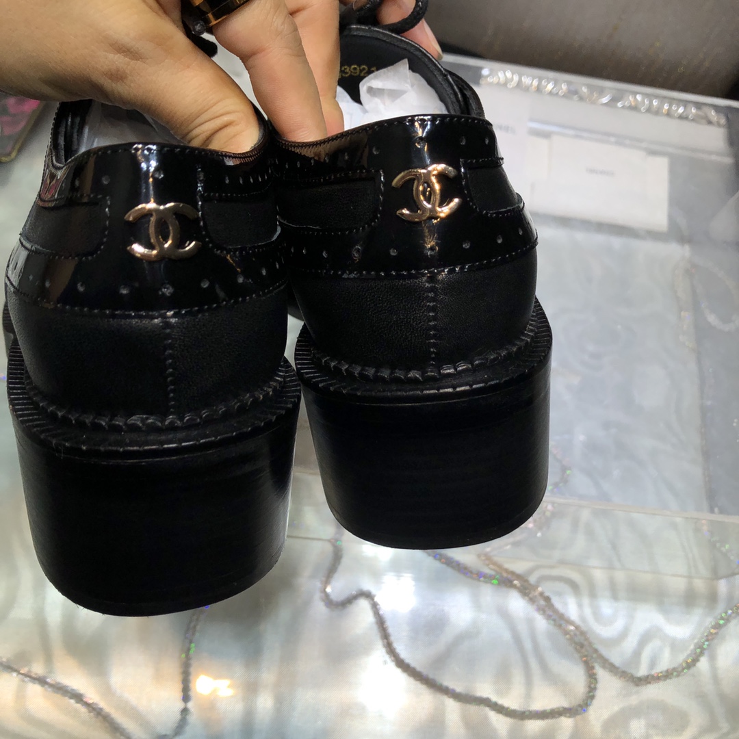 Ch**el Women’s Laced Shoes Black For Women