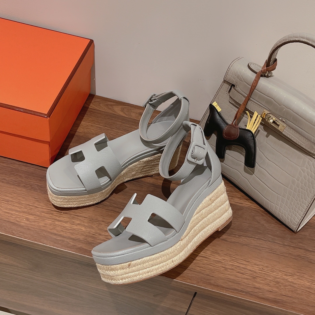 H**me5 Doll 40 Espadrilles Gray For Women 1.6in/4cm