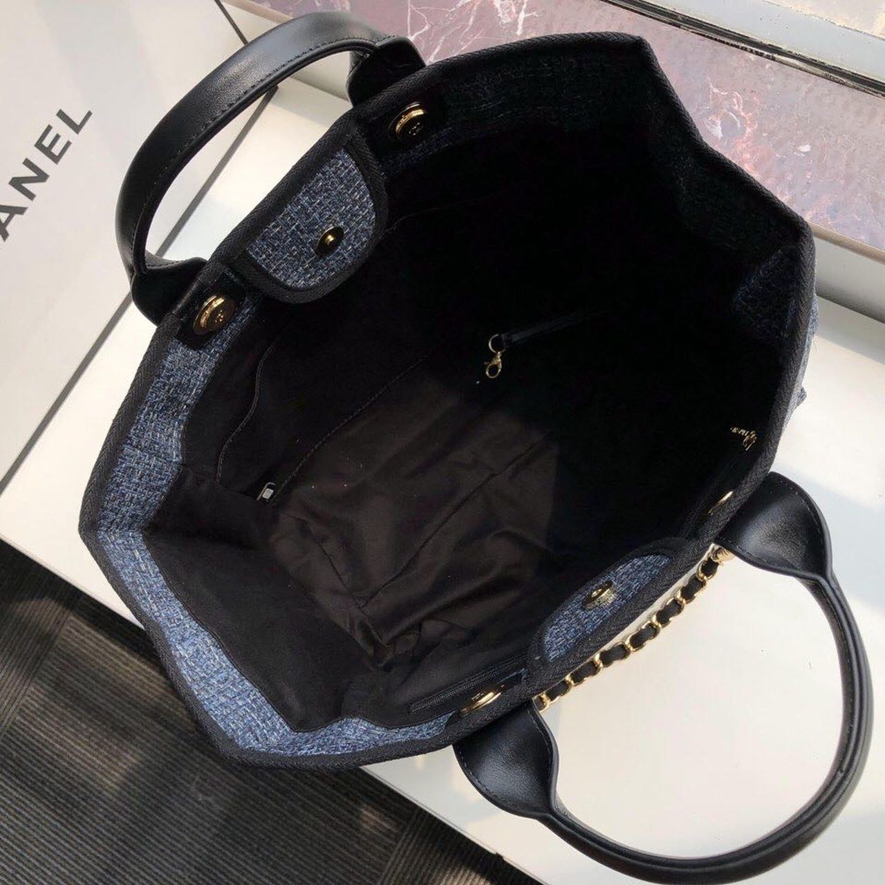 Ch**el Deauville Tote 38cm Blue/Black For Women A66941